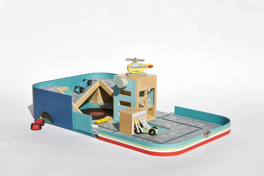 Car Lover Suitcase - Educational Kids Toy - Wonderful Little Company ™
