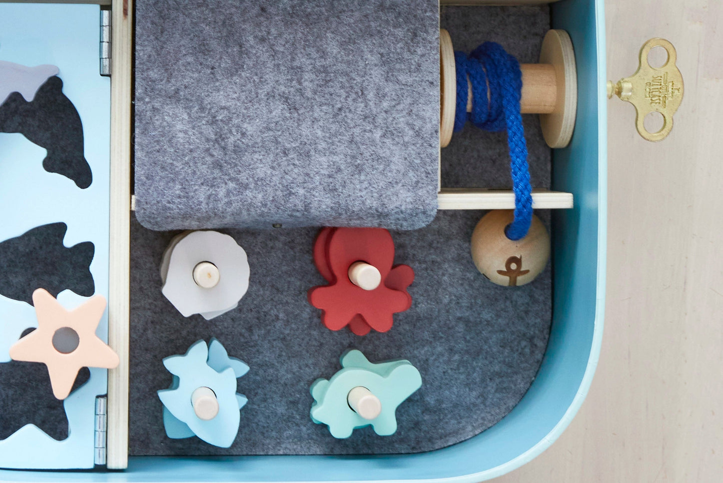 Ocean Lover Suitcase - Educational Kids Toy - Wonderful Little Company ™